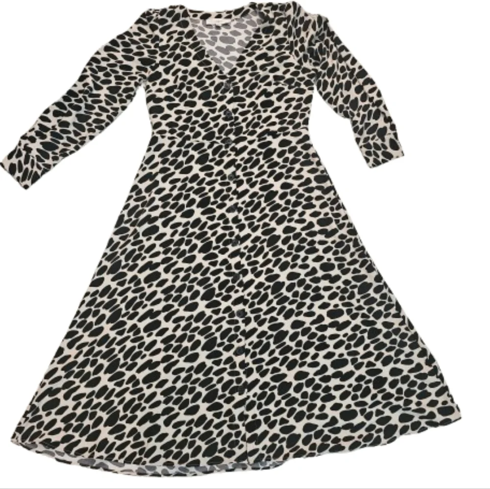 LOFT Black and Cream Leopard Print A-Line Dress - Picture 2 of 10